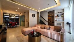 Hillcrest Villa (D11), Terrace #484575871